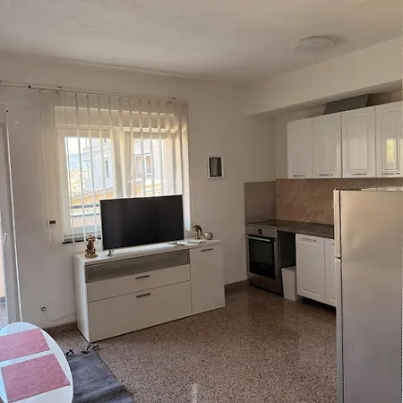 Modern Near Scc Apartman Szarajevó