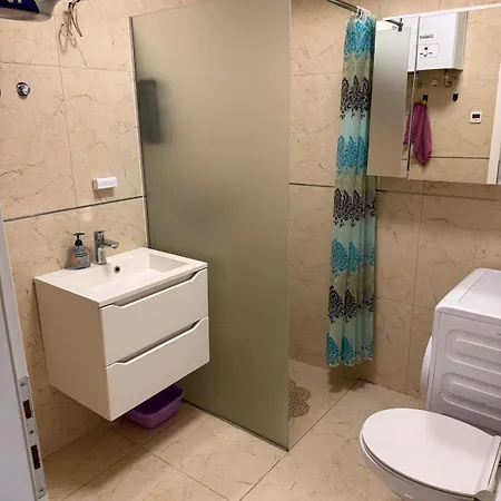 Apartman Modern Near Scc